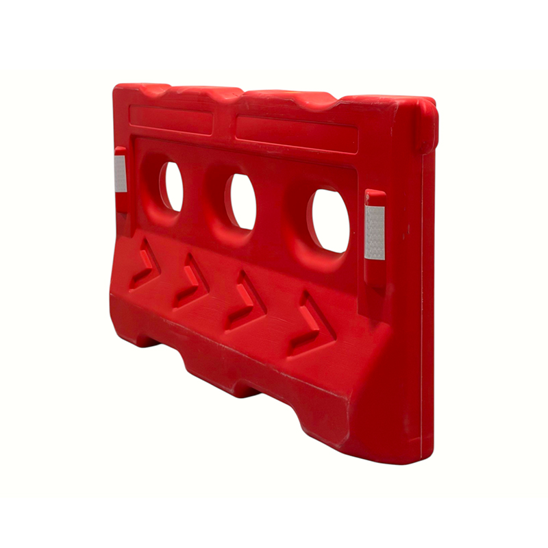 Blow-molded Interlocking Water-Filled Road Guardrail Blow-molded Interlocking Water-Filled Road Guardrail