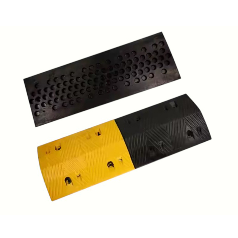 1-Metro Heavy-Duty Compression Reflective Rubber Speed Bump