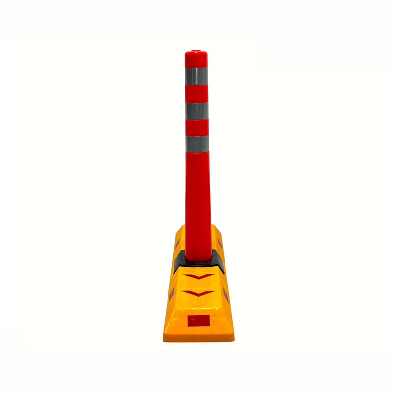 Modular Flexible Delineator Post na may Traffic Lane Separator Curb