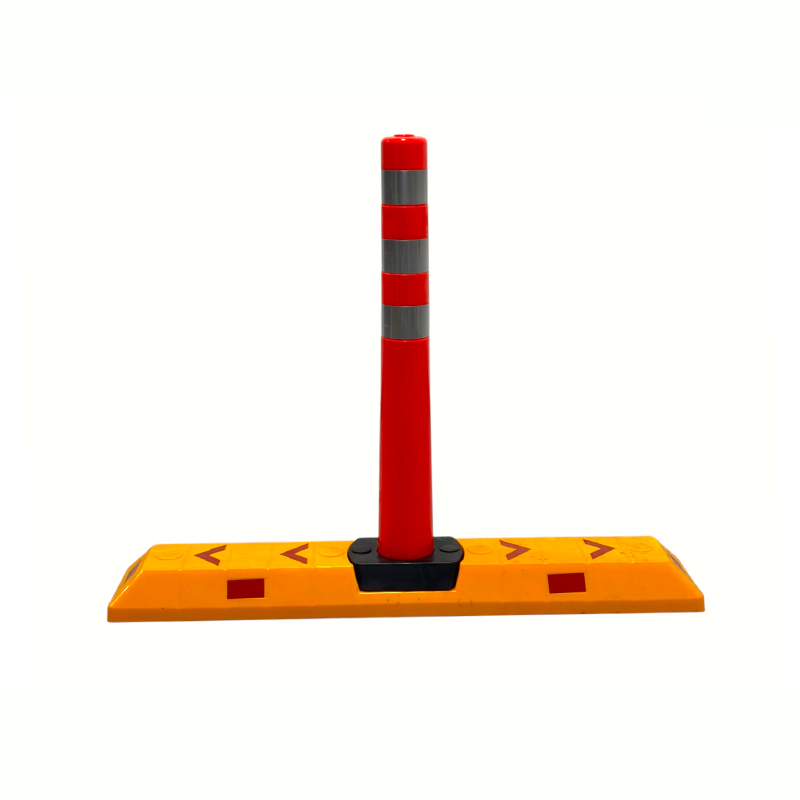 Modular Flexible Delineator Post na may Traffic Lane Separator Curb