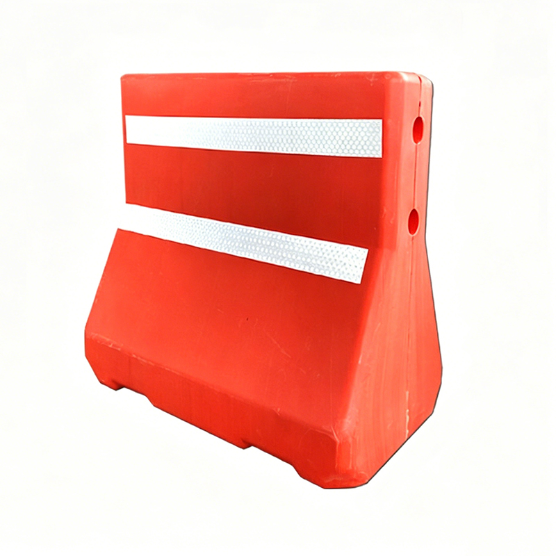Blow-Molded Water-Filled Plastic Traffic Barrier Blow-Molded Water-Filled Plastic Traffic Barrier