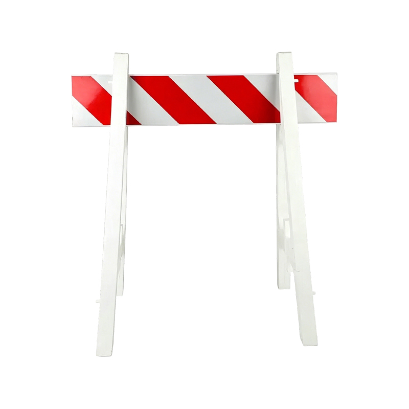 Plastic A-Frame Barricade na may Reflective Crossbars