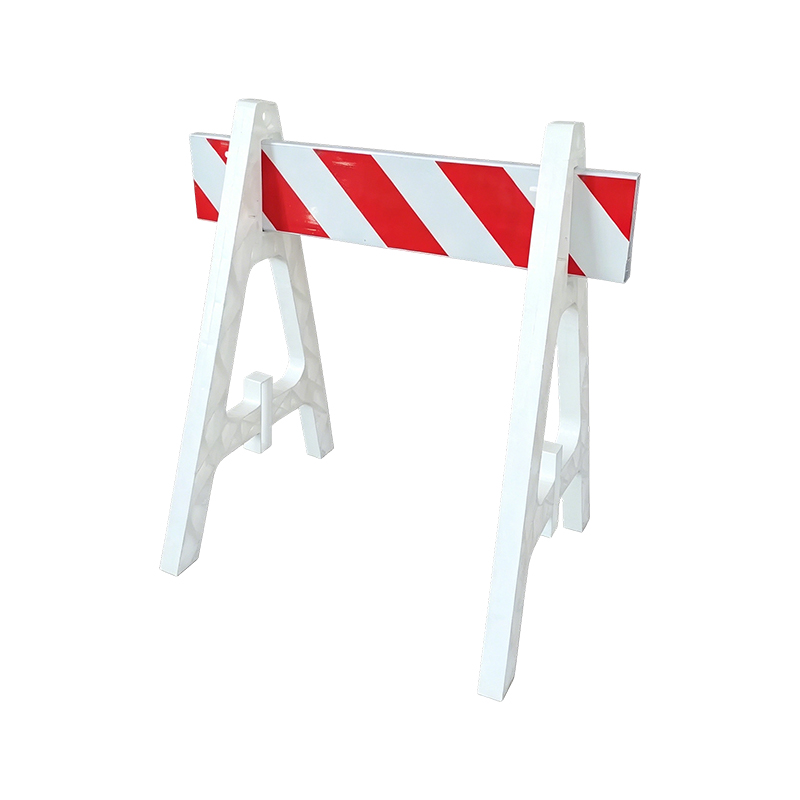 Plastic A-Frame Barricade na may Reflective Crossbars